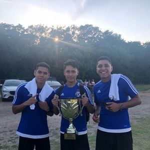 Meet your Posher, Brandon